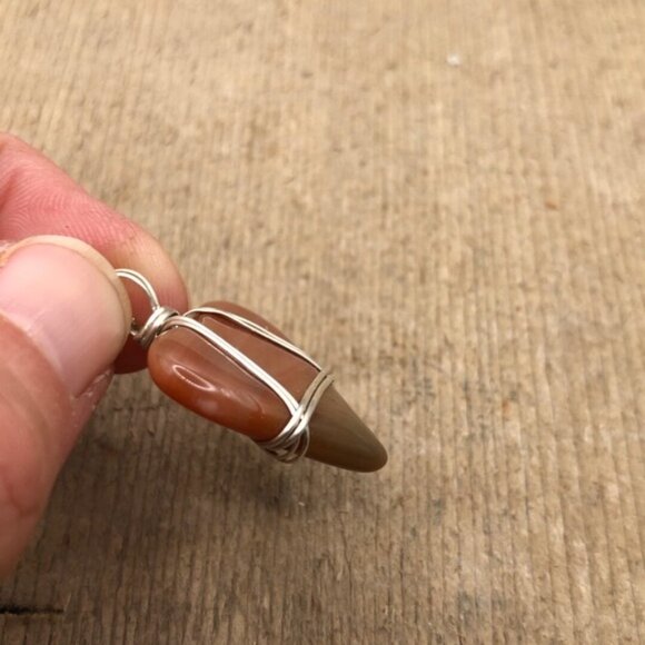Red Brown Ombré Agate .925 Silver Wire Wrapped Necklace Pendant - Picture 4 of 4